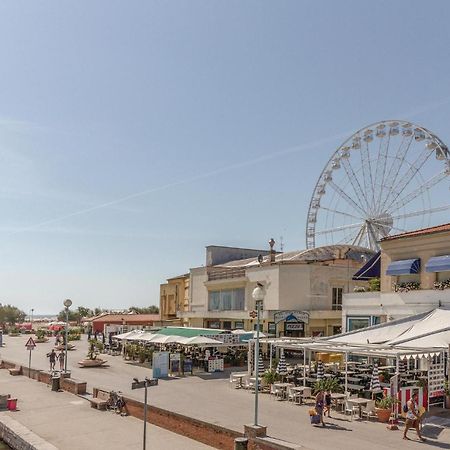 Sul Mare Apartment Lido di Camaiore Exterior photo